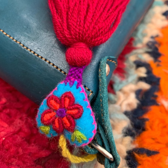 Leather cross body purse from Mexico - Picture 3 of 4